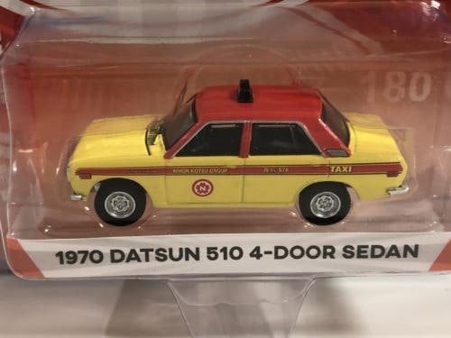 1970 datsun 510 4 door sedan 1:64 scale greenlight 47050b