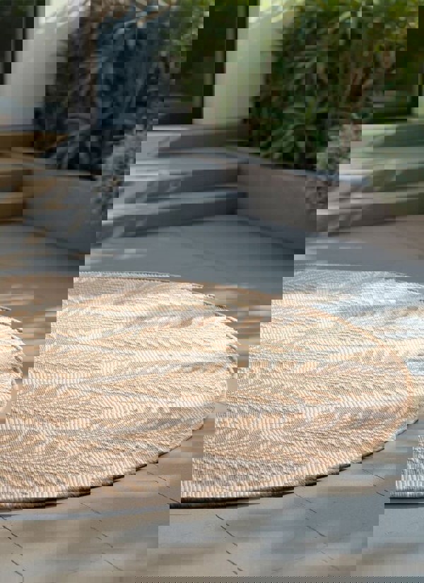 The Rugs Liora Reversible Rug – Indoor & Outdoor Quality