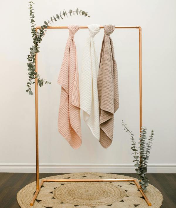 Lulujo - Waffle Blanket - Sand