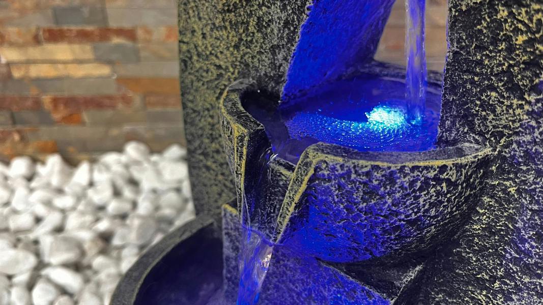 Tranquillity Water Features Medium Aztec Modern Water Feature