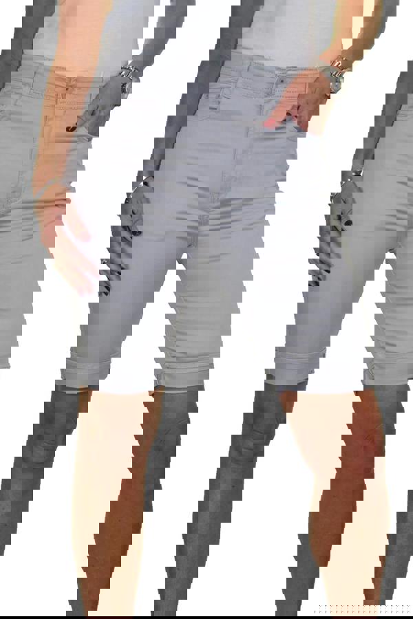 Paulo Due Women's Chino Bermuda Shorts