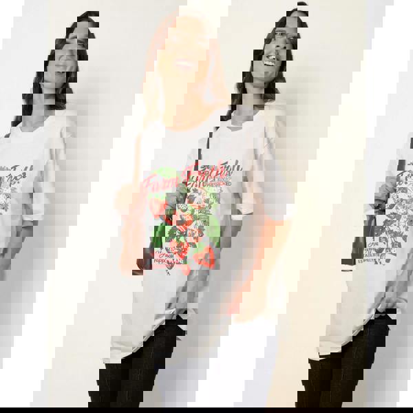 Blue Vanilla Strawberry Graphic Print Crew-Neck T-shirt