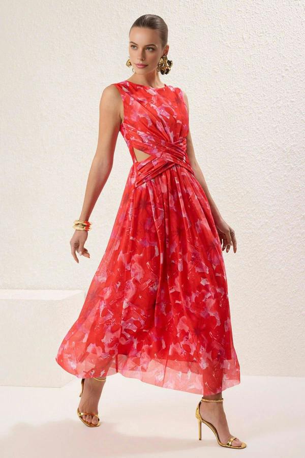 WOVCOR Flowy Tulle Dress with A-Line and Cut Out Detail