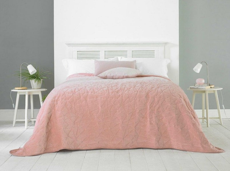 Country Club Alexis Bedspread