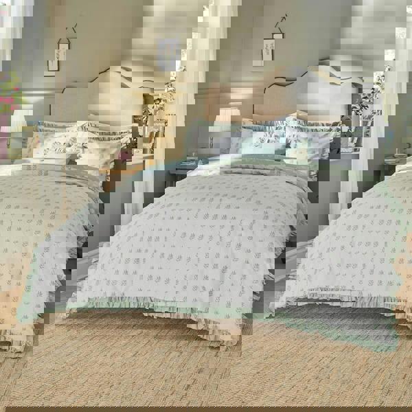 Wylder Ava Reversible Duvet Cover Set - White/Sage