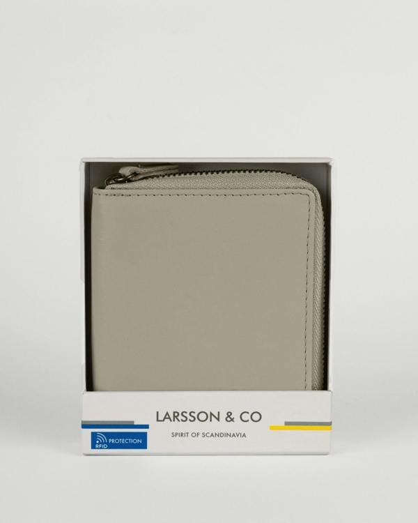 Larsson & Co Zip Up Leather Wallet