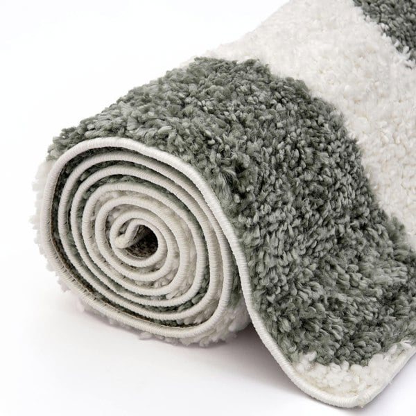 Moodi Shaggy Green, plush underfoot feel, easy to clean | THE RUGS
