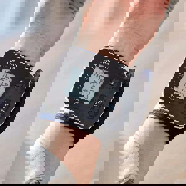 Omron RS3 Wrist BPM (HEM-6161T-E)