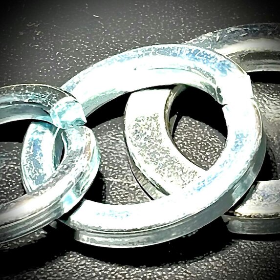 Fixaball Metric Split Spring Lock Washers Square Single Coil BZP Zinc