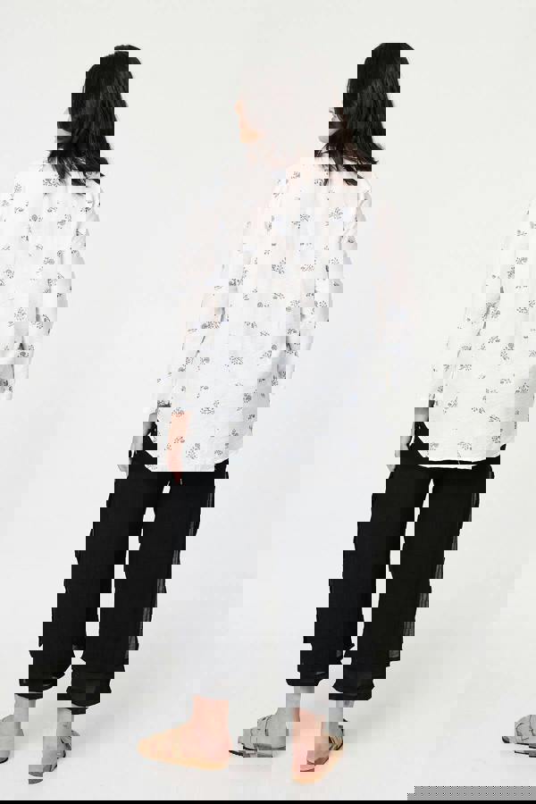 White | Curve Floral Relaxed Pleat Front Blouse