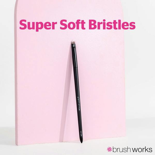 Brushworks No. 21 Precise Brow Brush
