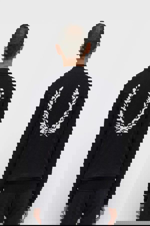 Fred Perry Graphic Laurel Wreath Jumper Black