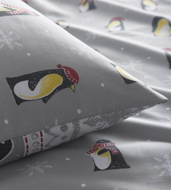 Charlotte Thomas Penguin Christmas Duvet Cover Set