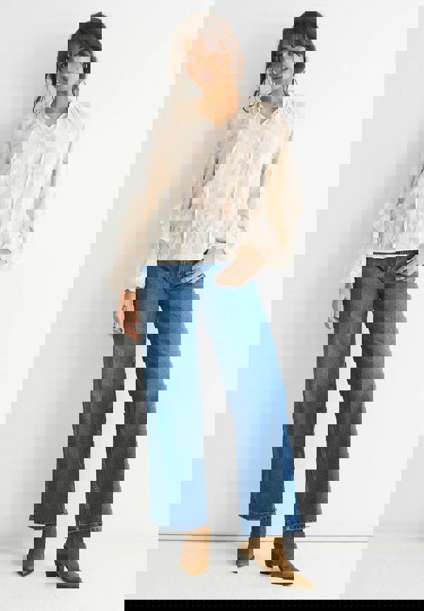 Gini London Cream Jacquard Floral Long Sleeve Blouse