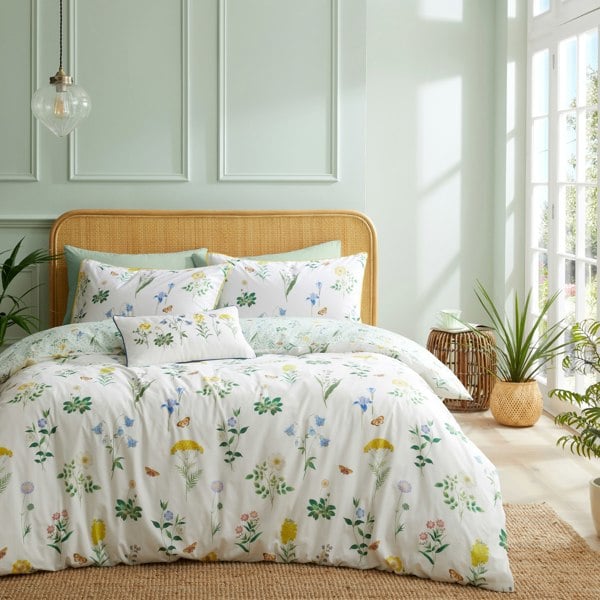 RHS Botanical Cottage Garden 200 Thread Count Cotton Reversible Duvet Cover Set