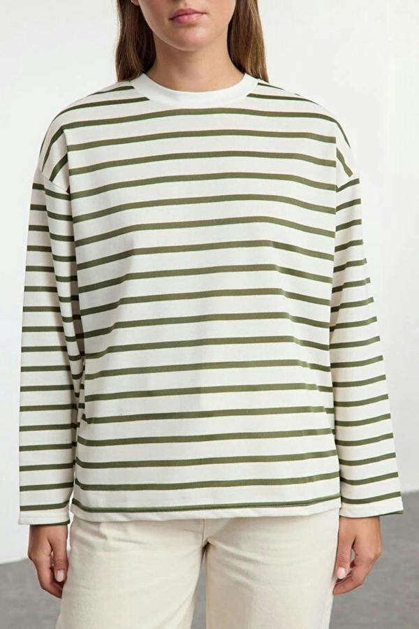 WOVCOR Striped Crew Neck Thin Knit Sweatshirt