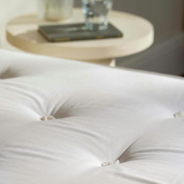 Traditional Spring Mattresses close-up detail 1 | Soak and Sleep