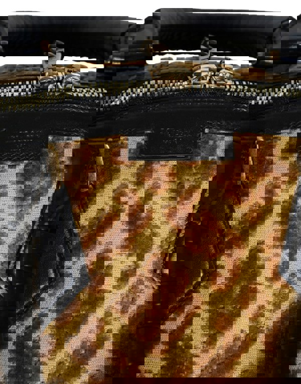 178061897.jpg