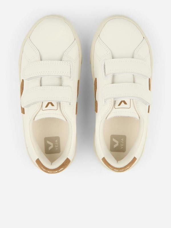 VEJA6016_WHITE_4