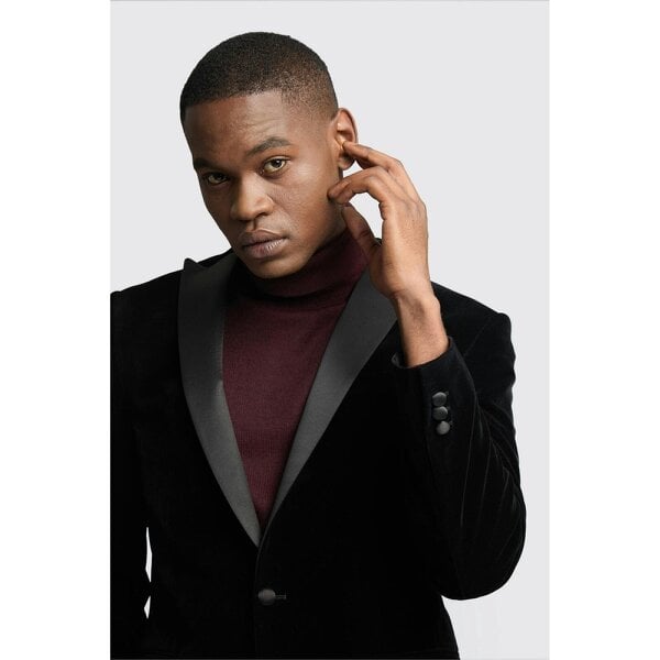 Antique Rogue Slim Fit Black Velvet Blazer