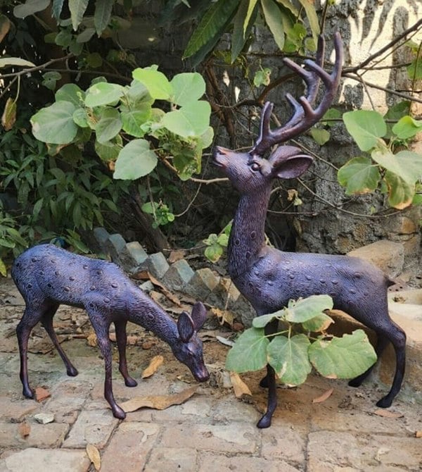 Inspirational Gifting Large Stag and Doe Deer Garden Sculptures Cast Aluminium with Aged Finish