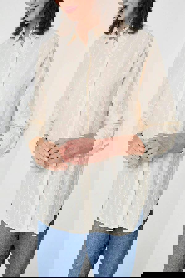 White | Embroidery Textured Long Sleeve Shirt