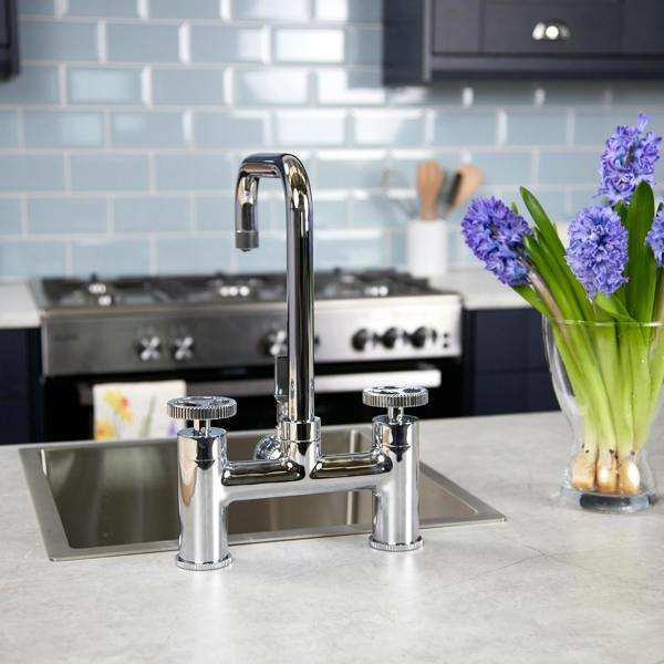 Flode kraft | Industrial Bridge Style 3 in 1 Instant Boiling Tap | Polished Chrome Finish
