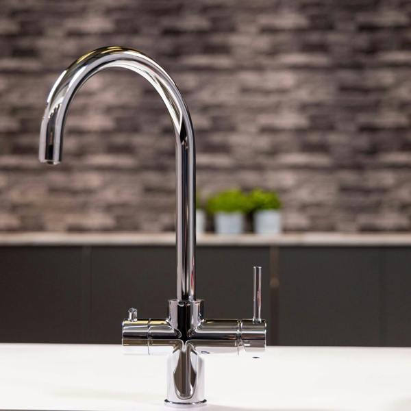 Flode svan | 3 in 1 Instant Boiling Tap | Polished Chrome Finish