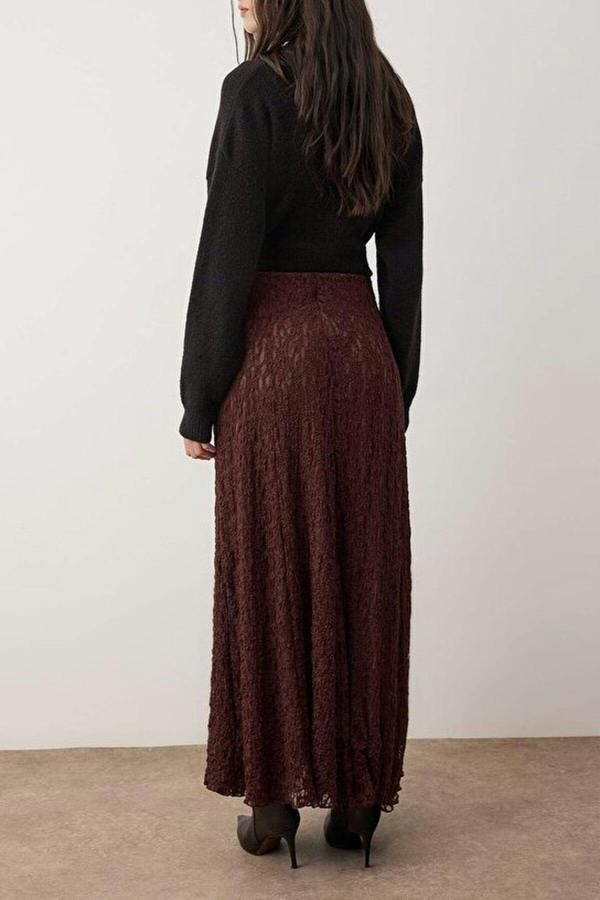 WOVCOR Lined Lace Fabric Knitted Skirt