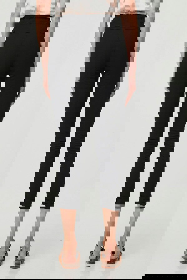 Black | Tie Waist Slim Cropped Trousers
