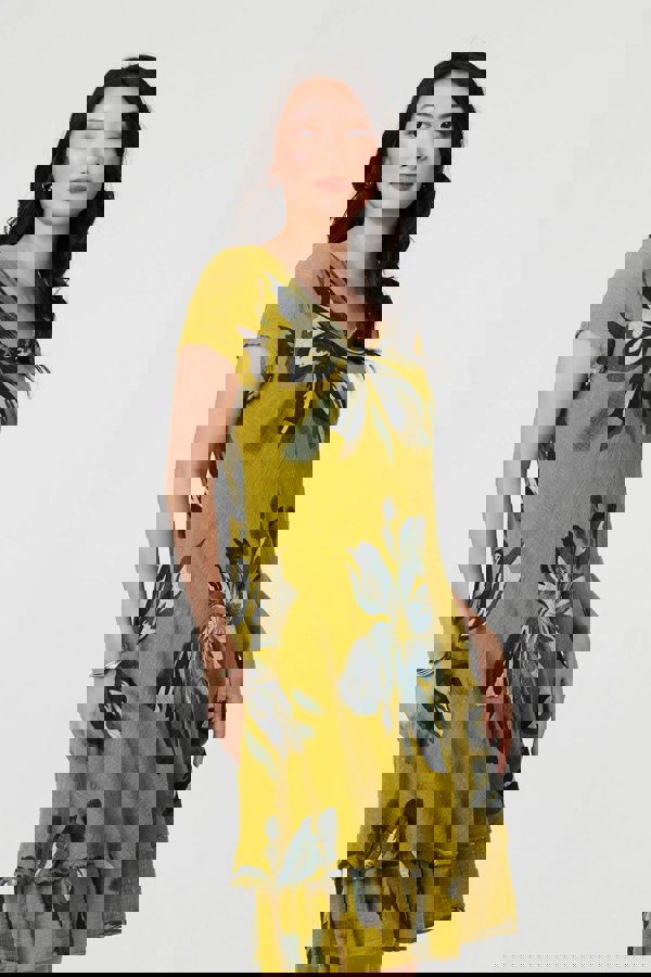 Green | Floral Short Sleeve Knee Length Dress
