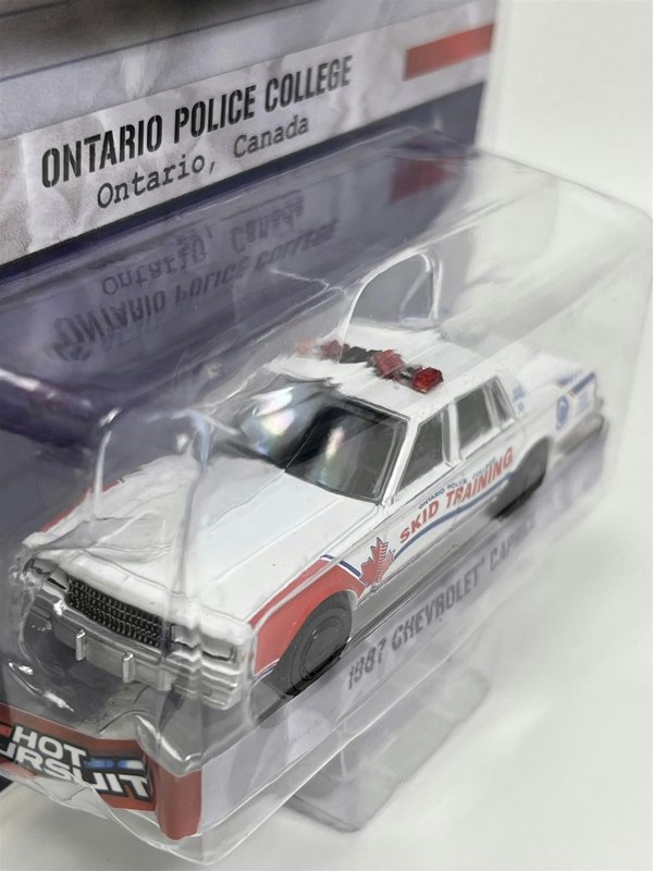 Greenlight 1987 Chevrolet Caprice Ontario Police College Canada Hot Pursuit 1:64 42970B