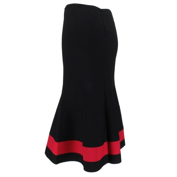 Victoria Beckham luxurious midi skirt A heavy interlock skirt in a finely ribbed knit