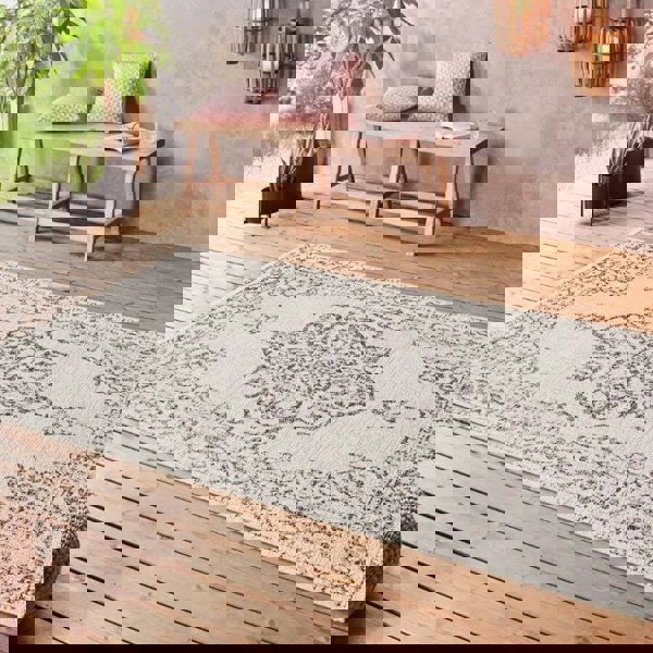 The Rugs Shop Indoor Outdoor Rug Tilos - Vintage Charm