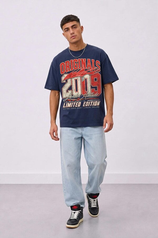 London Attitude Originals 2009 Oversized Heavyweight Graphic T-Shirt