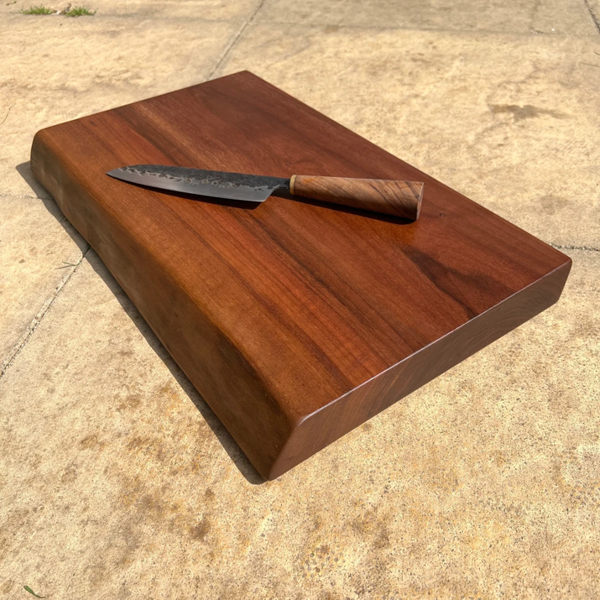 Giraffes & Craftz Walnut Live Edge Chopping Block