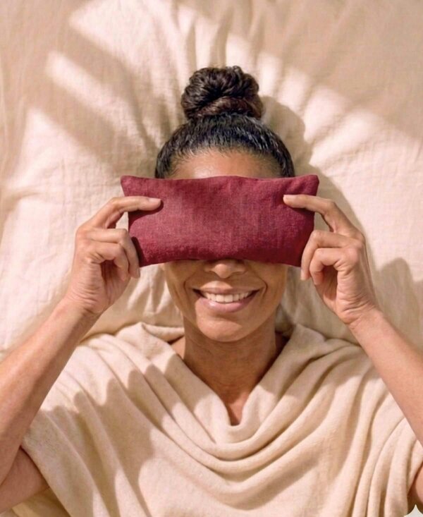 Plain Linen and Norfolk Lavender Eye Pillow