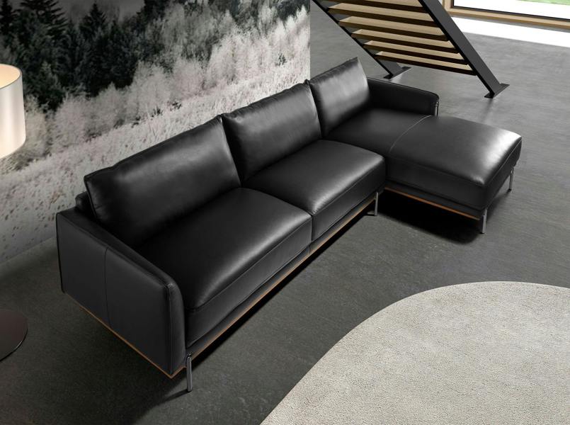 Angel Cerdá Corner sofa in black leather 6197/6198