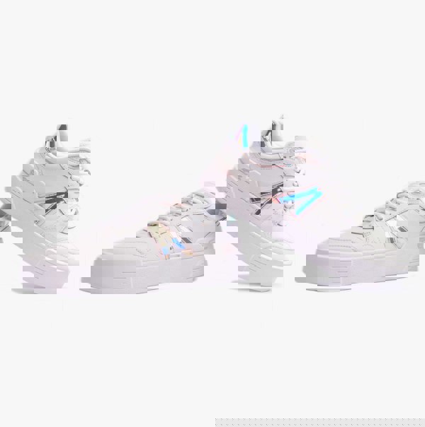 Lacoste L002 EVO 124 5 Womens Trainers White/Light Pink