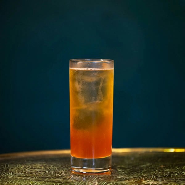 Silver Circle Distillery Paradiso Collins - Cocktail in a can - 330ml