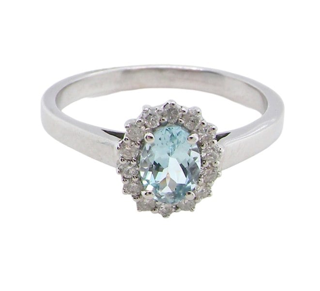 Vintage Tom A white gold Aquamarine and Diamond Ring