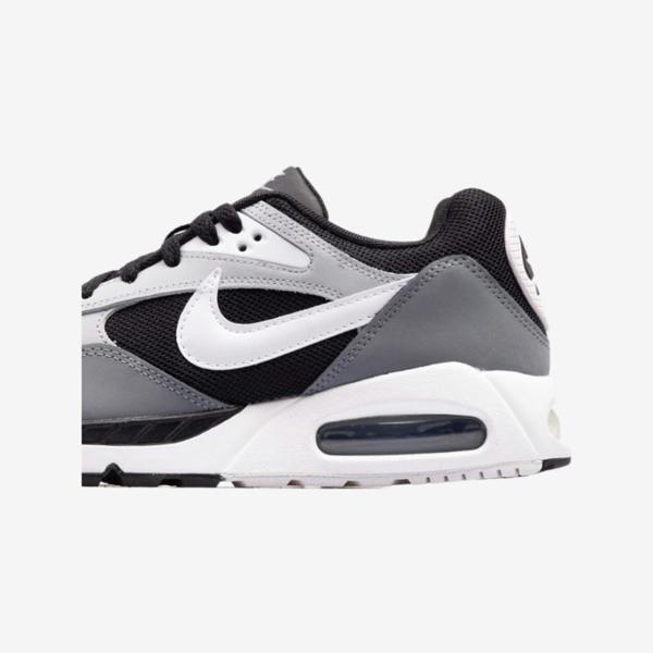 Nike 511416-011 Sneakers   in  Black