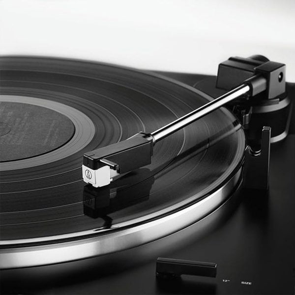 Audio Technica Audio-Technica LP60XBT Turntable, Bluetooth, Black - Free Gift RRP £20!