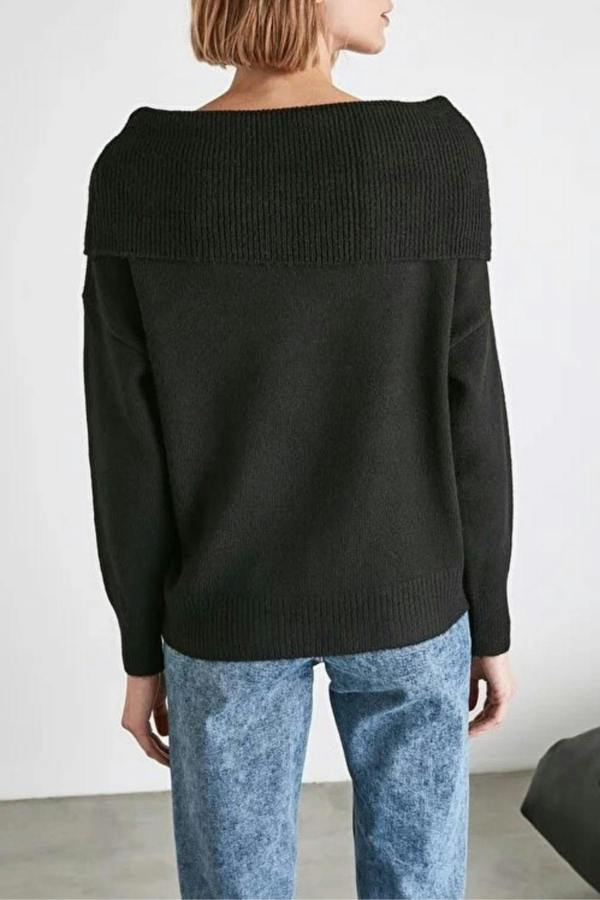 WOVCOR Soft Textured Carmen Collar Knit Sweater