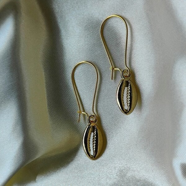 The Colourful Aura Long Silver Cowrie Sea Shell Charm Mermaid Beach Boho Dangle Dainty Earrings
