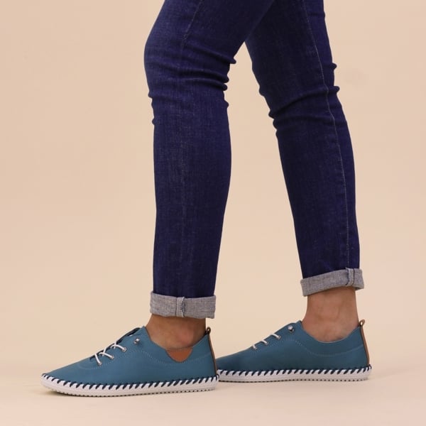 Lunar Women's St Ives Leather Plimsolls - Teal