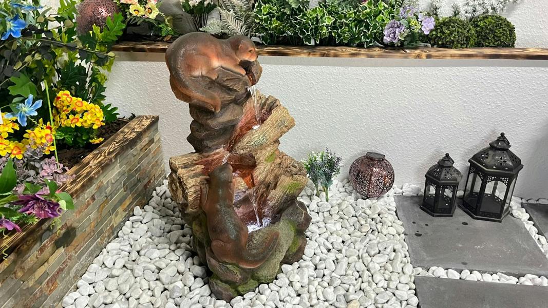 Tranquillity Water Features Curious Otters Animal Animal Fountain Water Feature