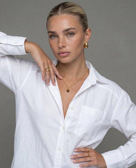 Elk & Bloom Medium Chubby 14K Gold Teardrop Drop Studs