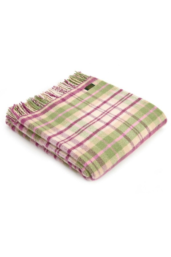 HomeSpace Direct Cottage Pink Checked Wool Throw