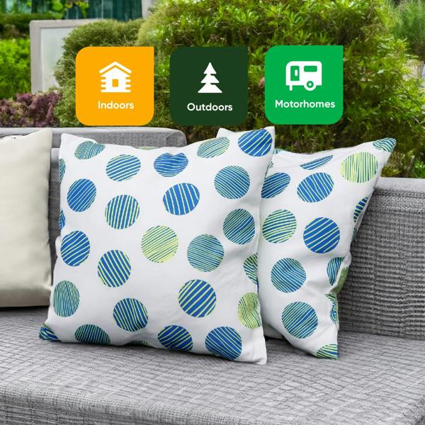 Gardenwize Pair of Outdoor Scatter Cushions – Polka Dot Design